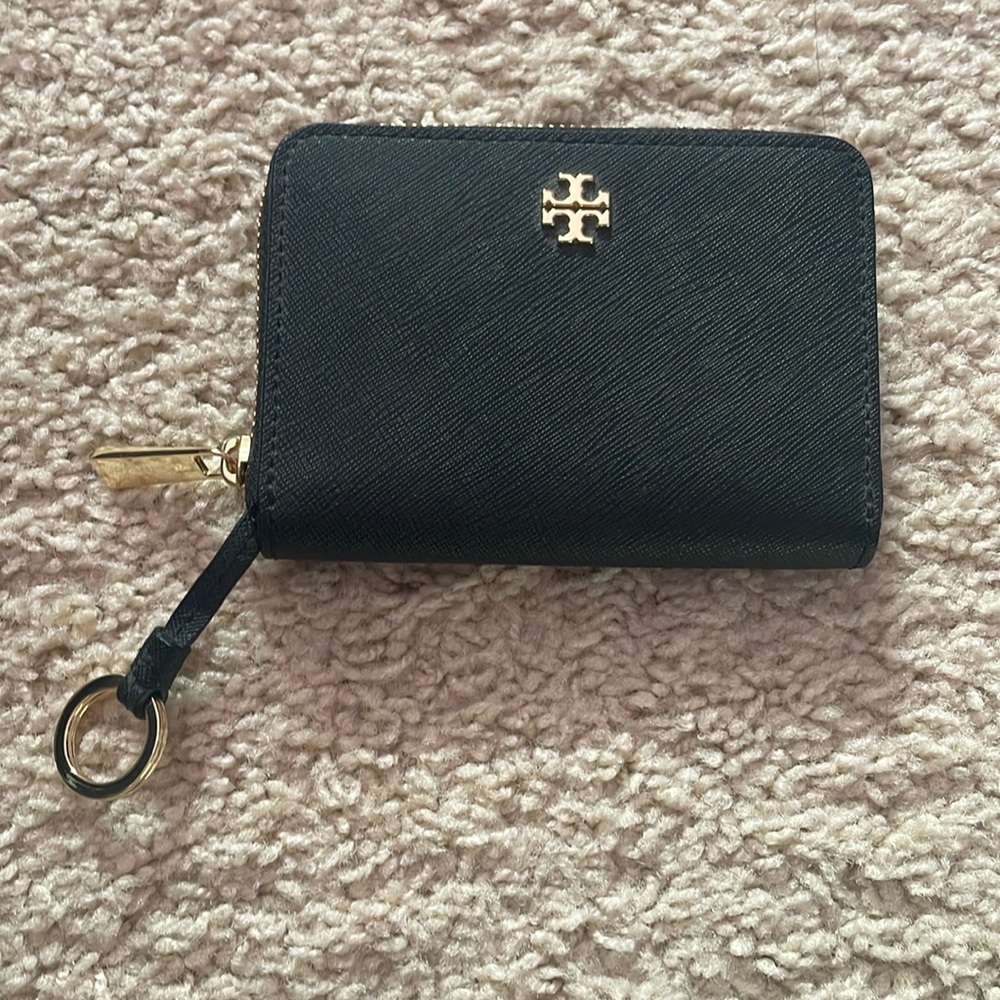 NEW Tory Burch Emerson zip coin case in black